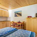 S4 Kouty Apartmán *