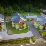 S4 Kouty Apartmán *